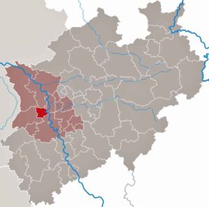 Im Stadtgebiet Krefeld und anderen Teilen von Nordrhein-Westfalen wird die asiatische Hornisse Vespa velutina nigrithorax früher oder später auftauchen. (Karte: TUBS/Wikimedia)